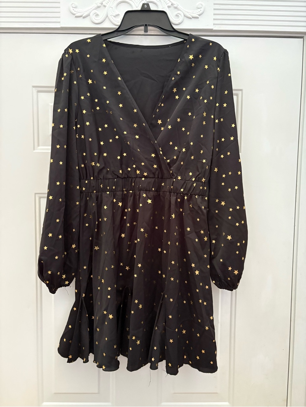 Black Star Print Long Sleeve Mini Dress